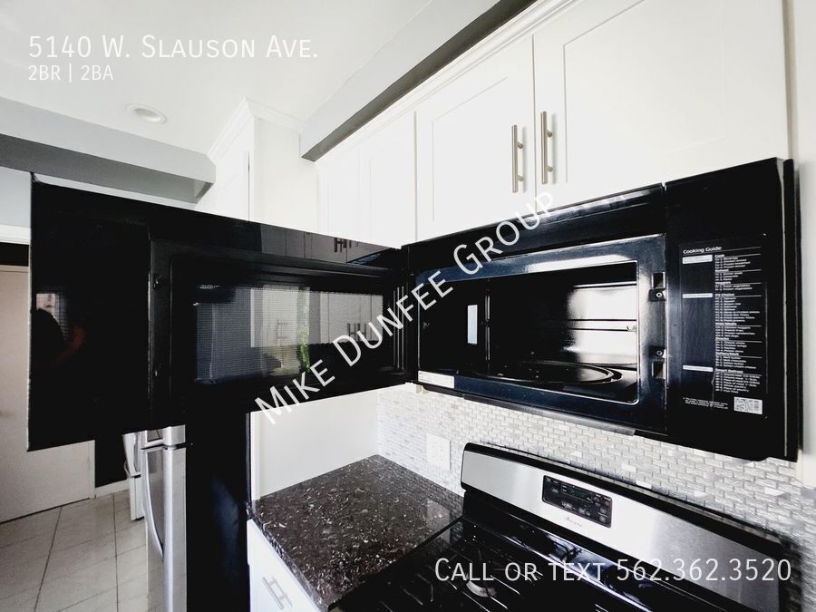 Spacious 2-bedroom, 1.5-bathroom Apartment property image