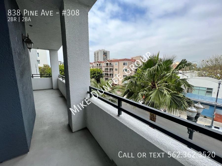 Unfurnished Downtown Long Beach Two Bedroom property image
