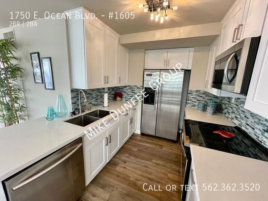 Beach Front FULLY FURNISHED Penthouse located in Alamitos Beach property image