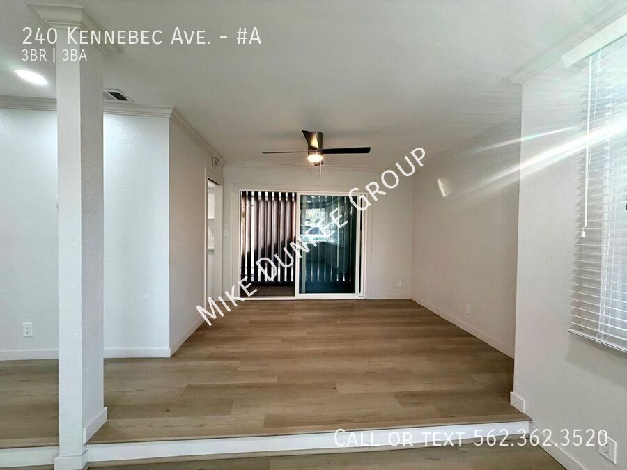Bluff Heights Remodeled 3 Bedroom Apartment Close to Parks, Beach and Culture property image