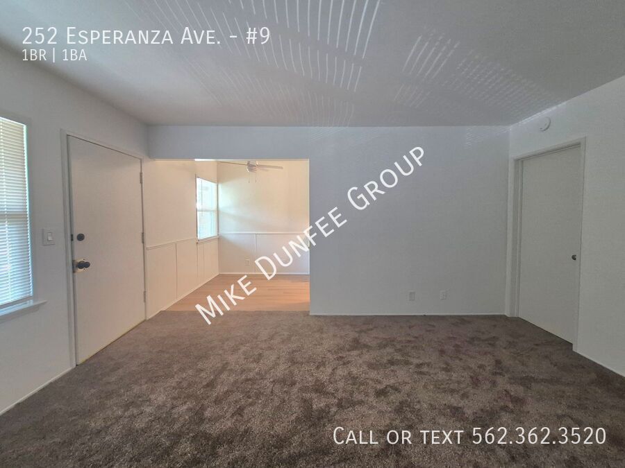 Newly Renovated 1 Bedroom 1 Bathroom Upstairs property image