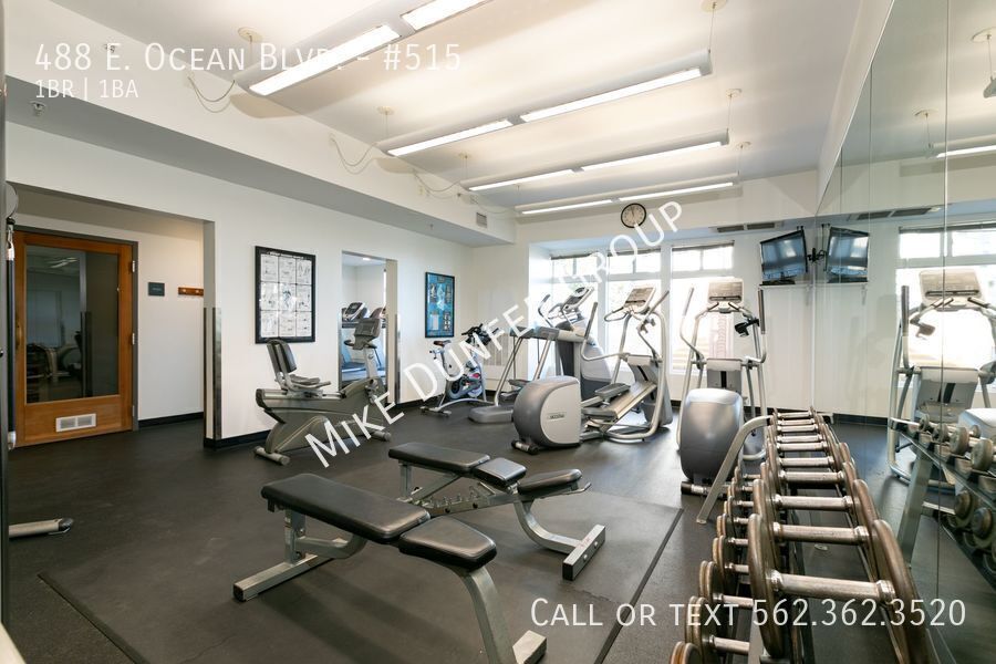 Fully Furnished 5th Floor Condo at the AQUA Towers in Downtown Long Beach property image