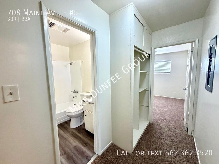 Three Bedroom in Wilmore Area With Two Garages property image