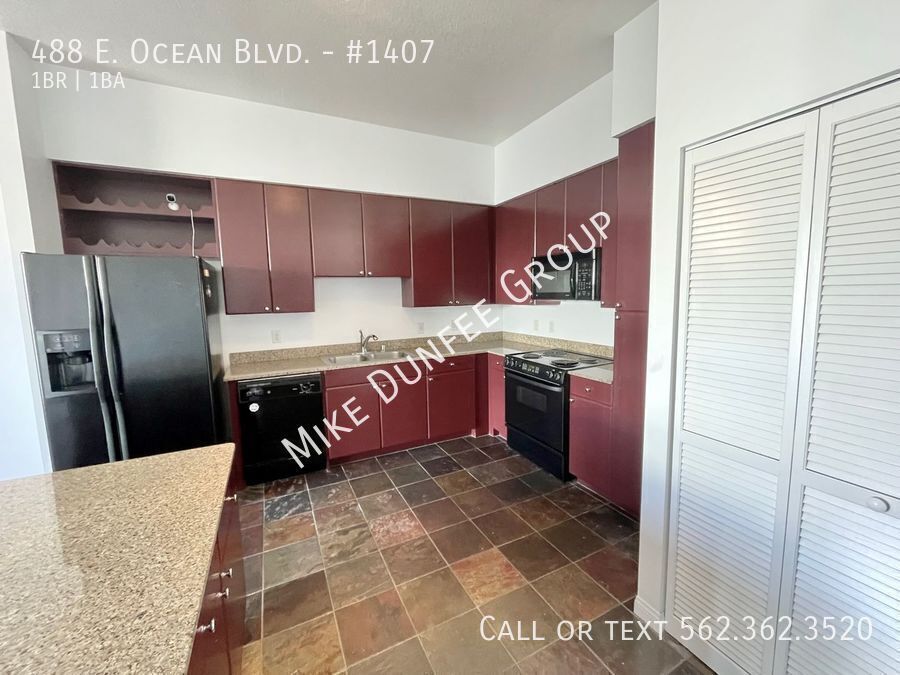 Spacious One Bedroom Condo in Downtown Long Beach property image