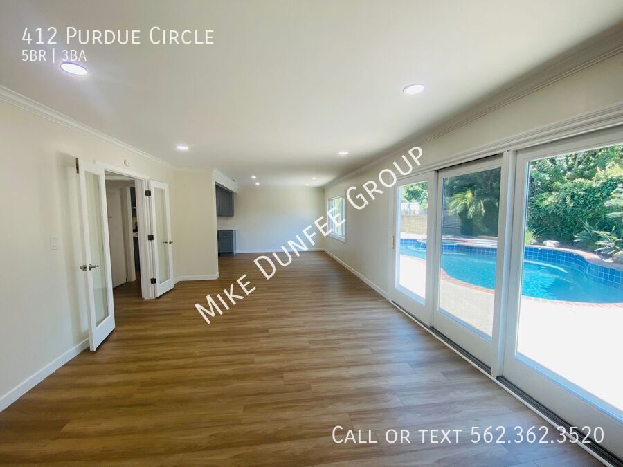 Beautifully Renovated 2-Story Home in College Park West, Seal Beach property image