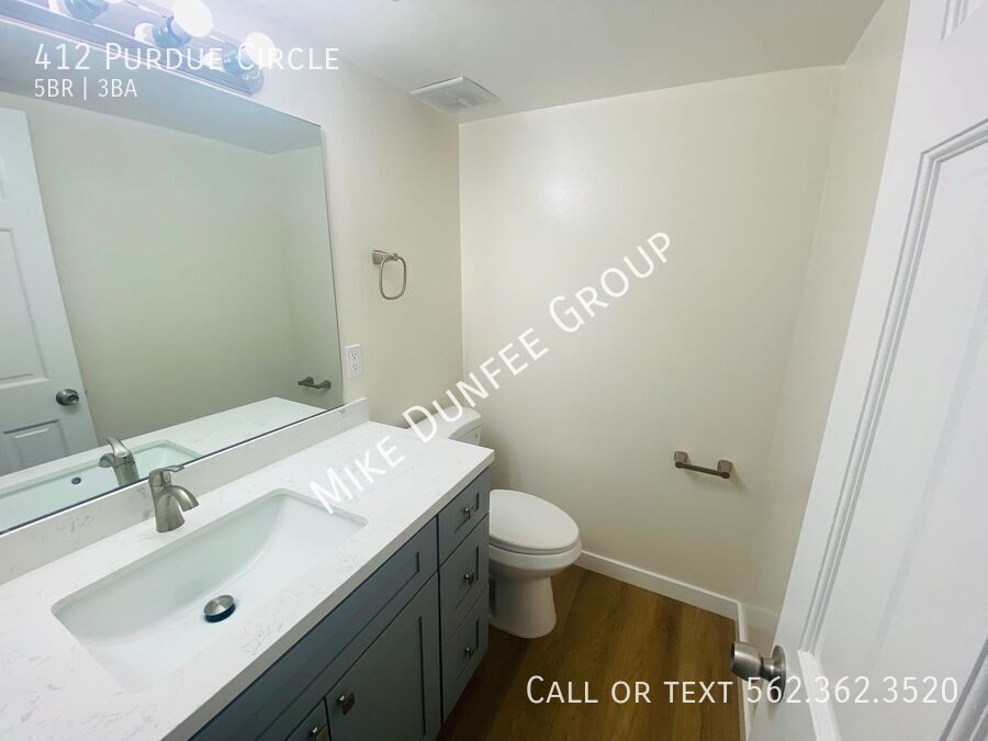 Beautifully Renovated 2-Story Home in College Park West, Seal Beach property image