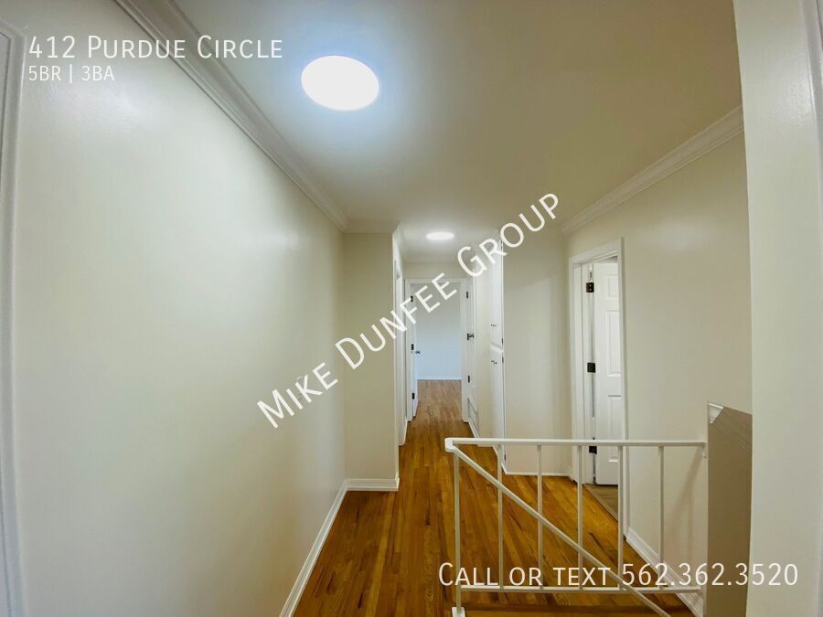Beautifully Renovated 2-Story Home in College Park West, Seal Beach property image