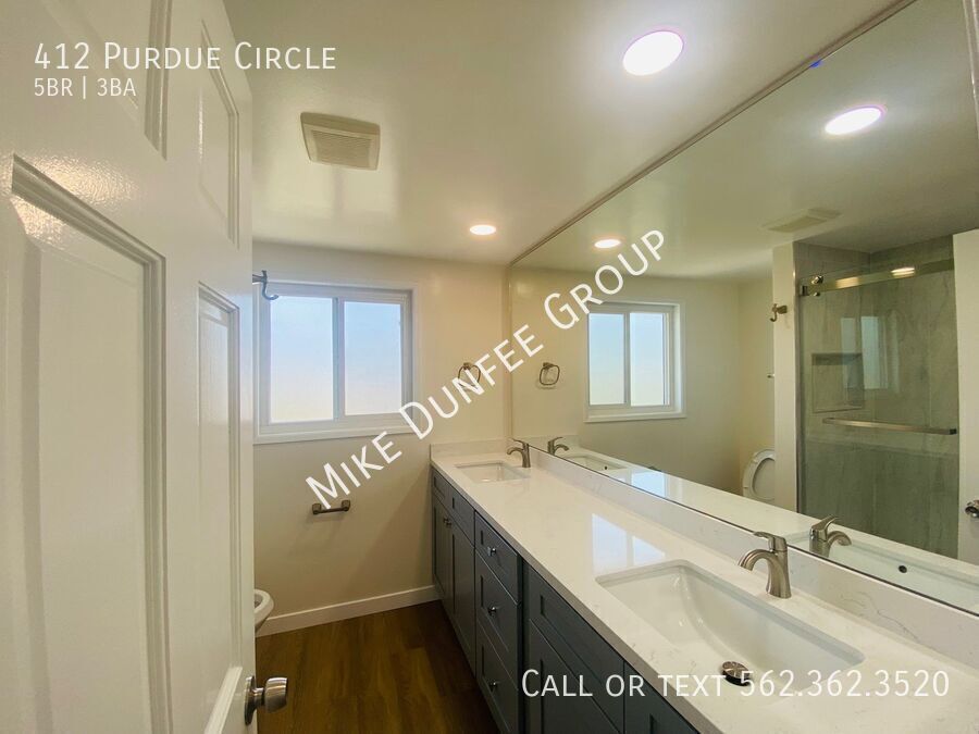 Beautifully Renovated 2-Story Home in College Park West, Seal Beach property image
