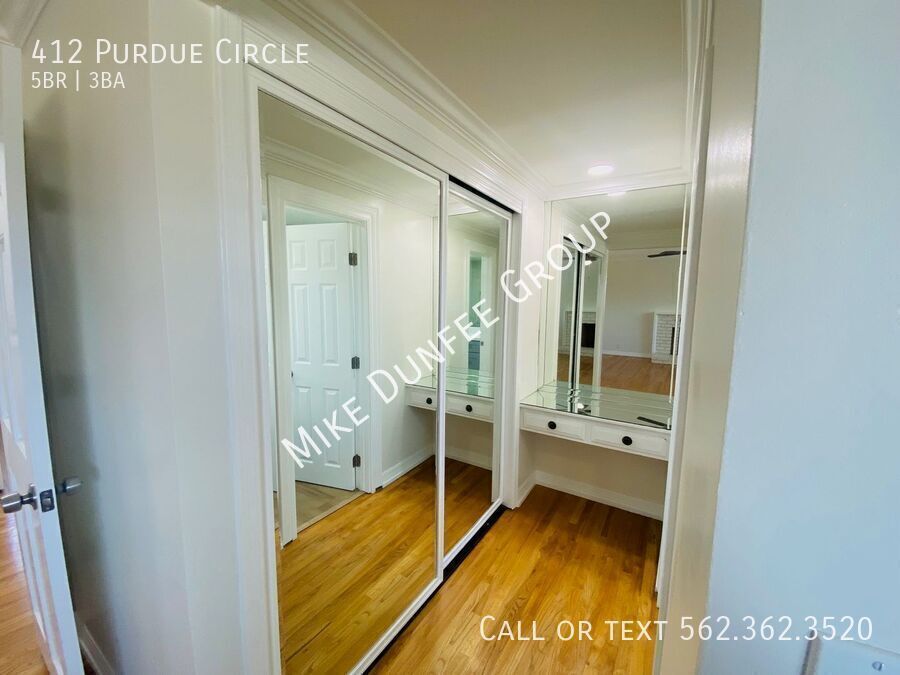 Beautifully Renovated 2-Story Home in College Park West, Seal Beach property image
