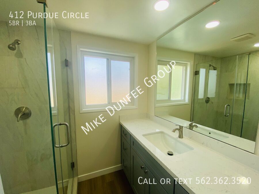 Beautifully Renovated 2-Story Home in College Park West, Seal Beach property image