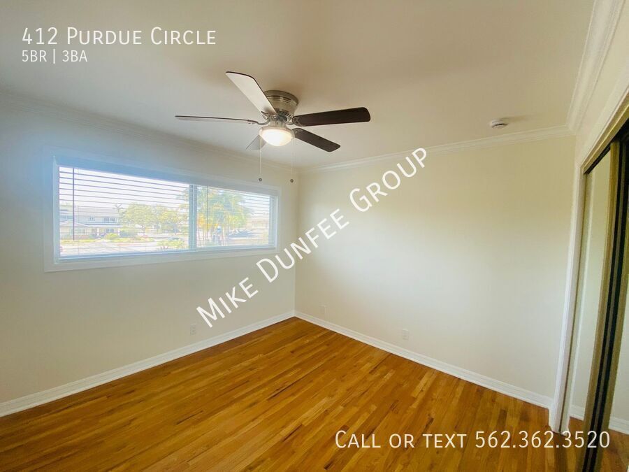 Beautifully Renovated 2-Story Home in College Park West, Seal Beach property image