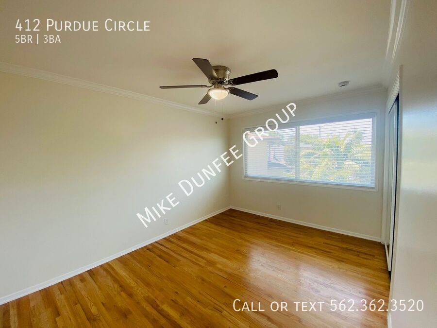 Beautifully Renovated 2-Story Home in College Park West, Seal Beach property image