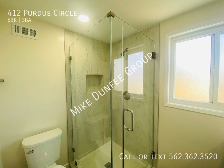 Beautifully Renovated 2-Story Home in College Park West, Seal Beach property image