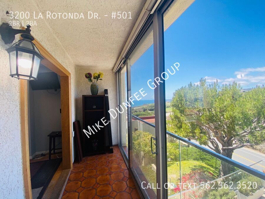 Coastal Living at Ocean Terrace – Rancho Palos Verdes property image