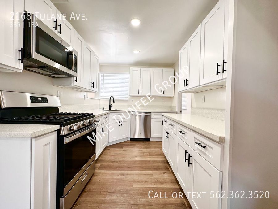 Los Altos Charming 3 Bedroom Home - UNIT AVAILBLE TO VIEW AFTER 7/6/26 property image