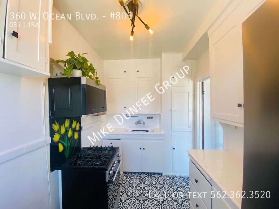 Charming Historic Studio in Downtown Long Beach property image