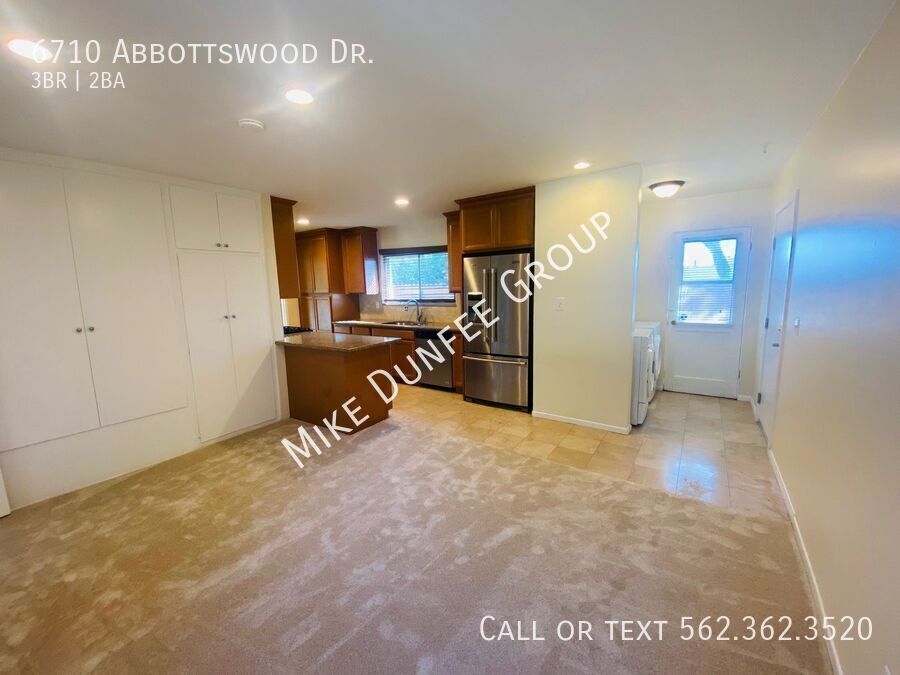 Charming Single-Family Home in Palos Verdes Village property image
