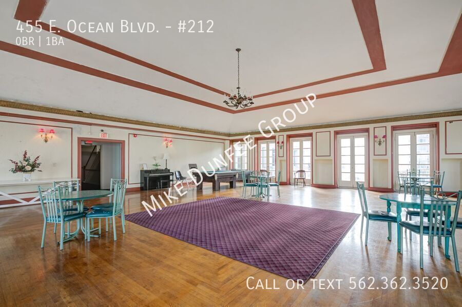 Downtown Long Beach Studio Featuring Walk-in Closet property image